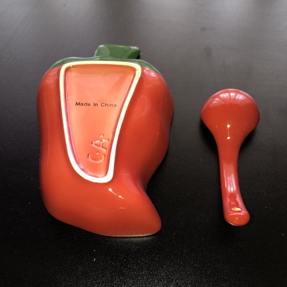 NEW LISTING! Vintage Strawberry Condiment/Gravy Dish - Picture 3 of 5